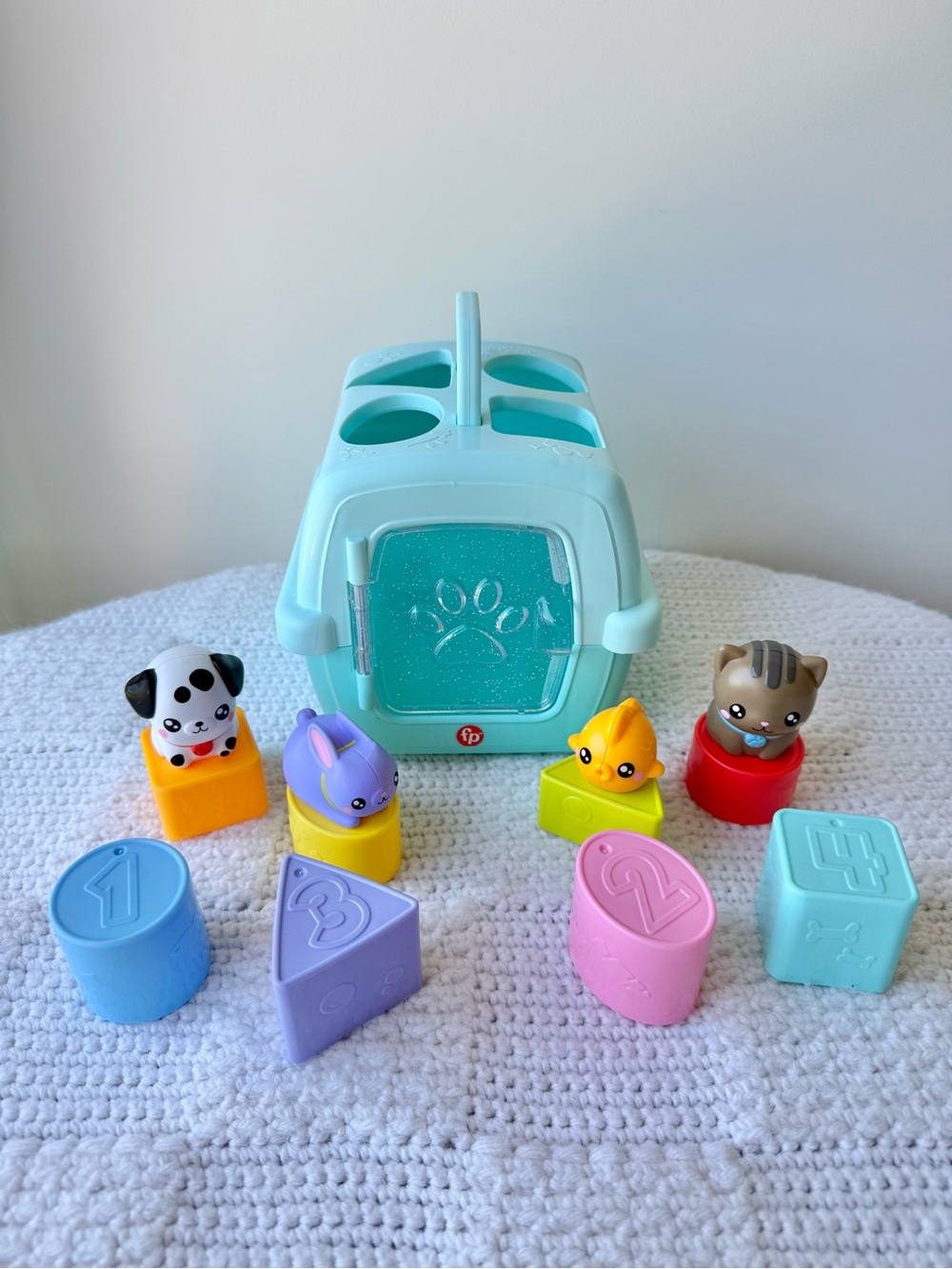 Fisher-Price FP Pets Sort & Stow Pet Carrier